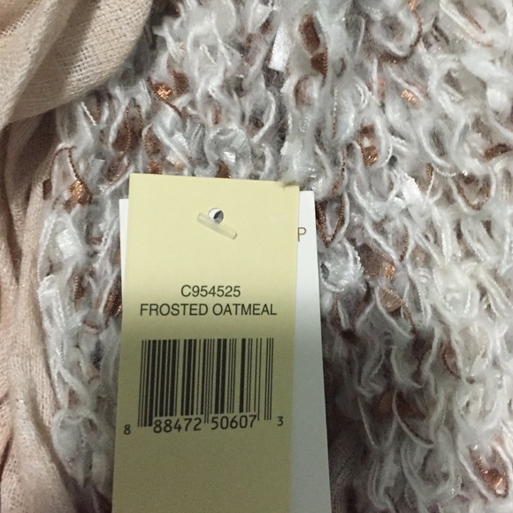 Infinity Scarf - Picture 3 of 3