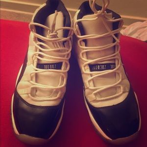 Nike Air Jordan 11 Concord