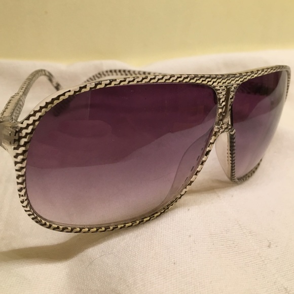 Cool Shades ☀️ - Picture 2 of 4