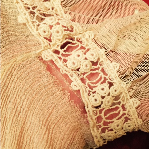 Cream colored Free People silk snap front blouse - Picture 4 of 4