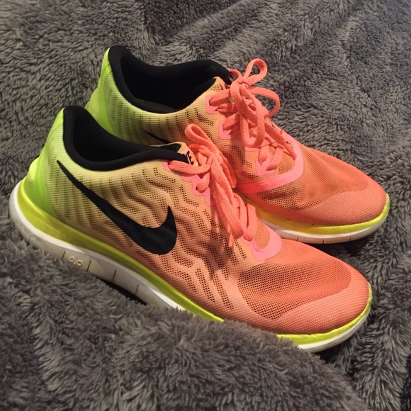 Nike Free Runs 4.0
