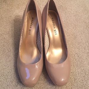 Madden Girl nude heels