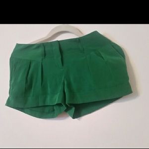 Super cute NWT Express Green Shorts
