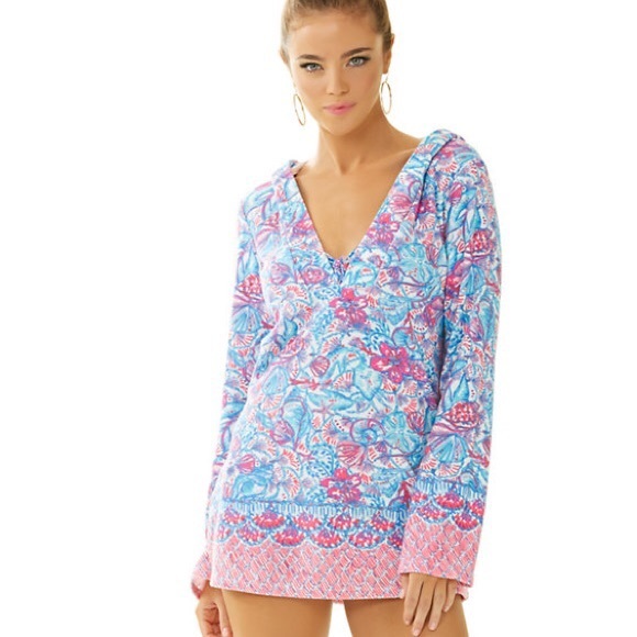 RESERVED FOR AMY Lilly Pulitzer Higgs tunic