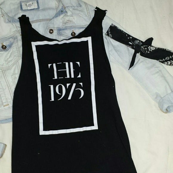 Hot Topic Tops - Original 1975 muscle t