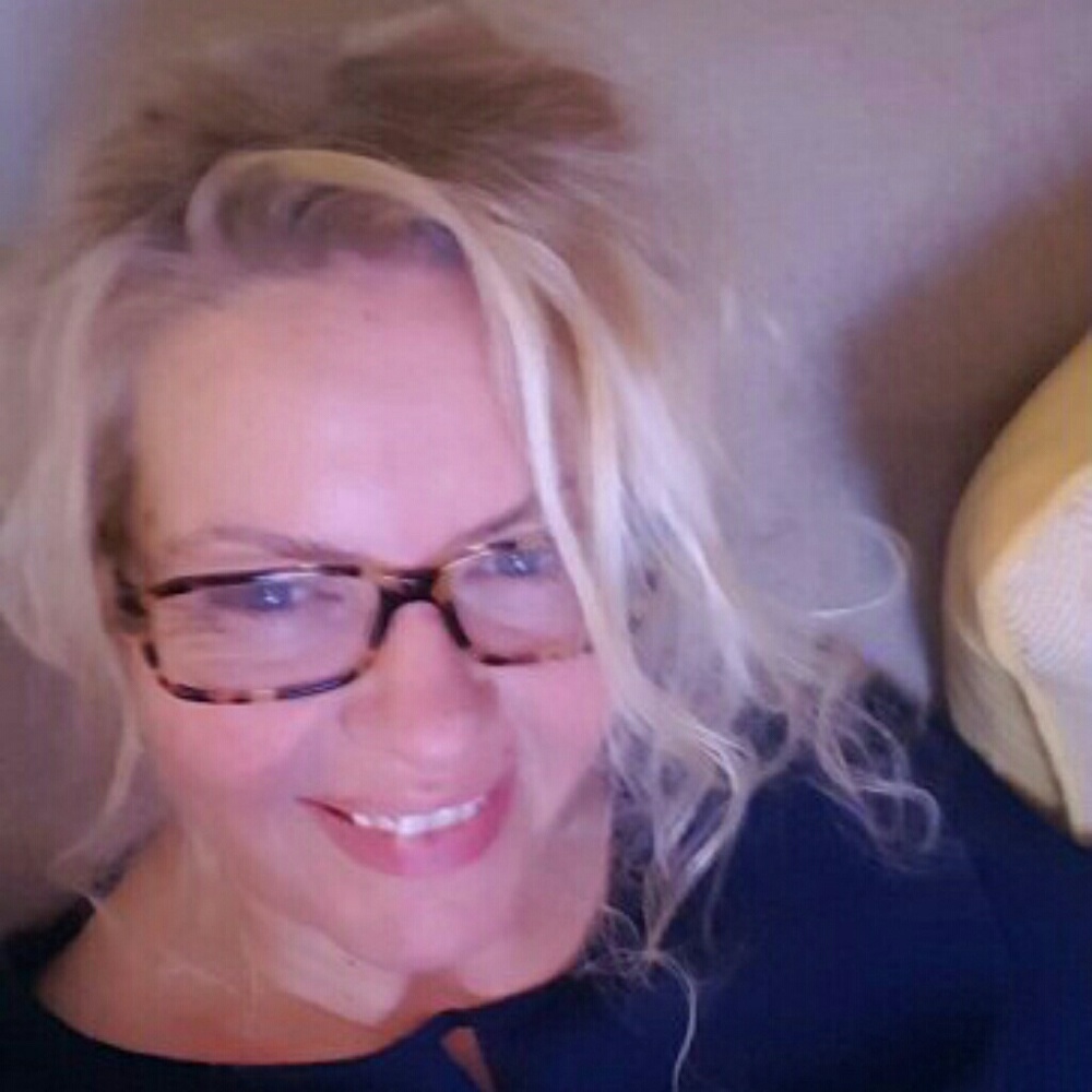 Meet your Posher, Tonya