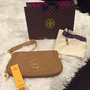 Tory Burch Amanda Logo Crossbody bag