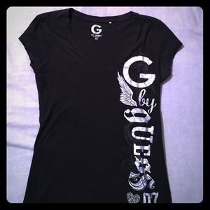 Guess fitted v neck