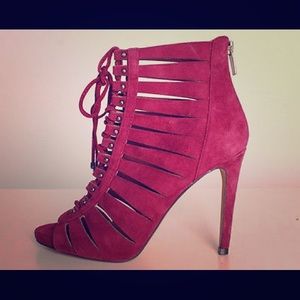 Lace up open toe heel