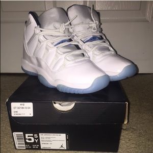 Air Jordan Retro XI 11 Legend Blue