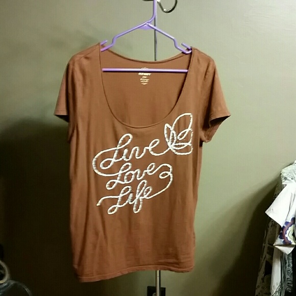 Tee shirt