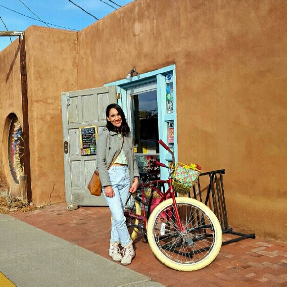 Meet your Posher, Nirit - Picture 2 of 3