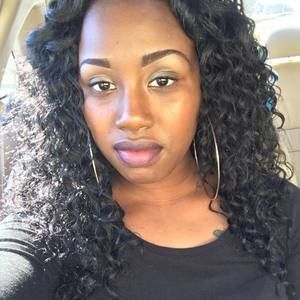 Meet your Posher, Kiona