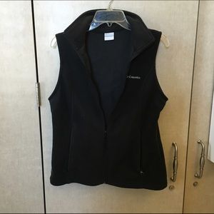 Columbia Vest