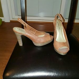 Madden Girl Tan Heels Size 8