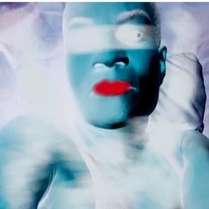 Meet your Posher, Lola