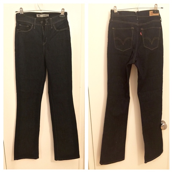 Levi's 512 Perfectly Slimming Bootcut Jeans sz 2!
