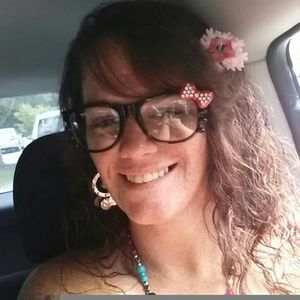 Meet your Posher, Renee