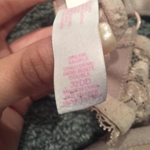 VICTORIA's SECRET BRA - Picture 4 of 4