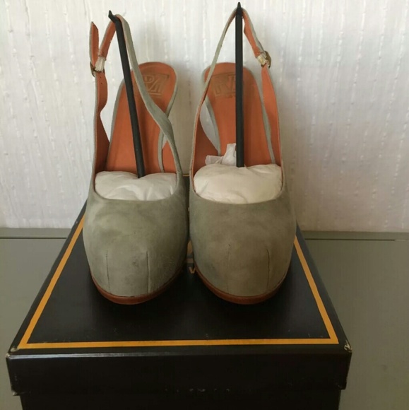 Pour La Victoire ARIA Kid Suede Platform Slingback