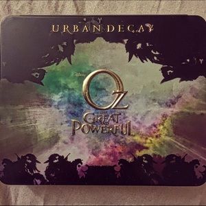 Urban Decay Oz the great/powerful Theodora