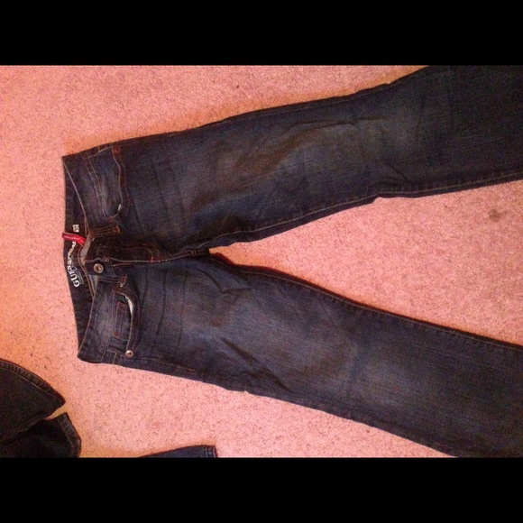 Guess Jeans, Size 30.