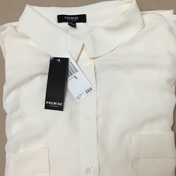 👚Premise Studio,  Long Sleeve Blouse - Picture 2 of 4