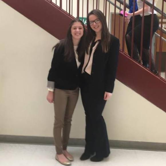 Meet your Posher, Lydia