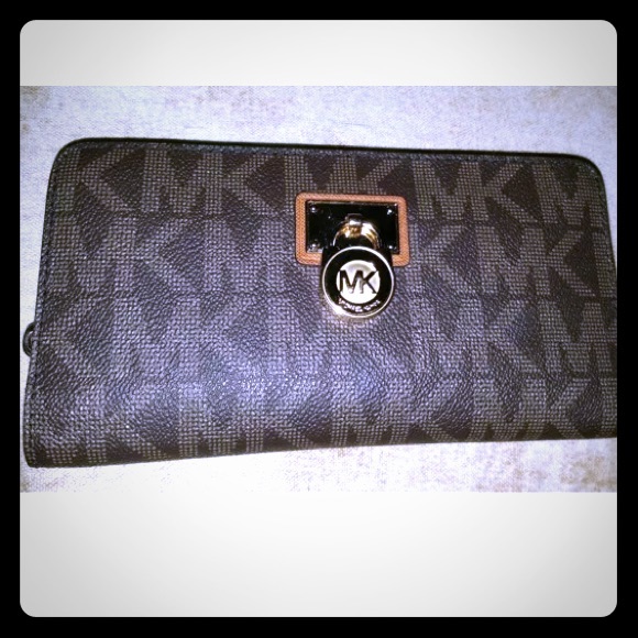 Michael kors wallet - Picture 1 of 4