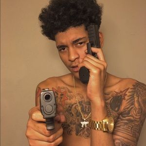 Meet your Posher, Raeann