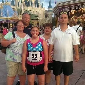 Meet your Posher, Eve-lyne