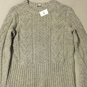 NWT Gap sweater