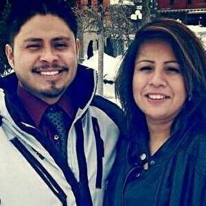 Meet your Posher, Yolanda