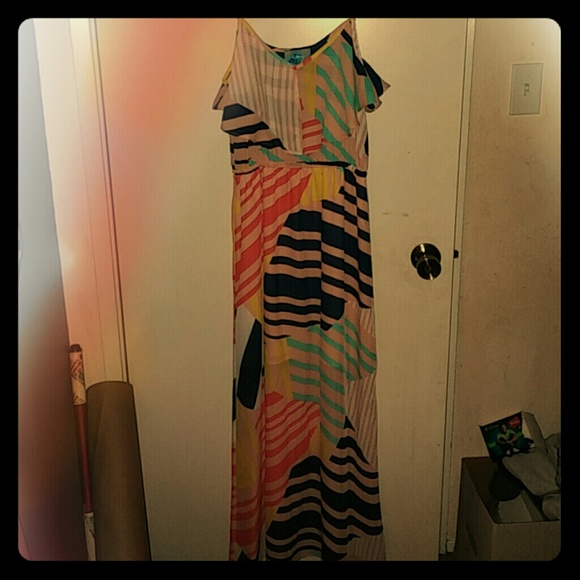 Open back maxi dress
