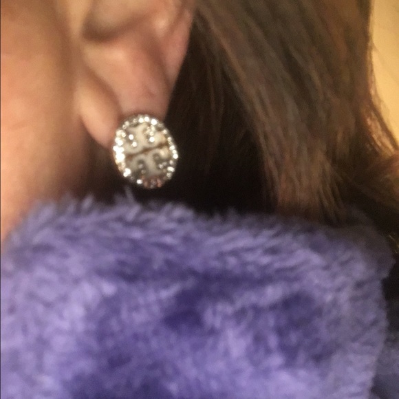 Button diamond "look"earrings - Picture 2 of 4