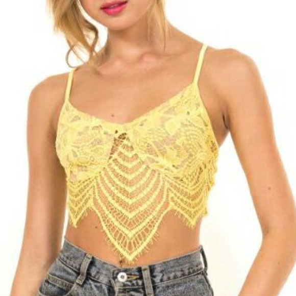🌸SUMMER SALE🌸Havana lace top - Picture 2 of 3