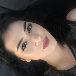 Meet your Posher, Jasmin