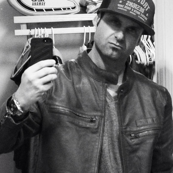 Meet your Posher, John - Picture 1 of 1