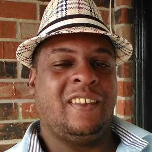 Meet your Posher, Kenneth