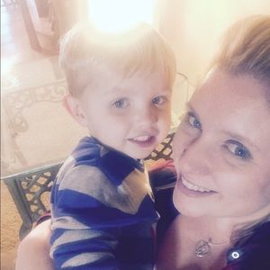 Meet your Posher, Julia