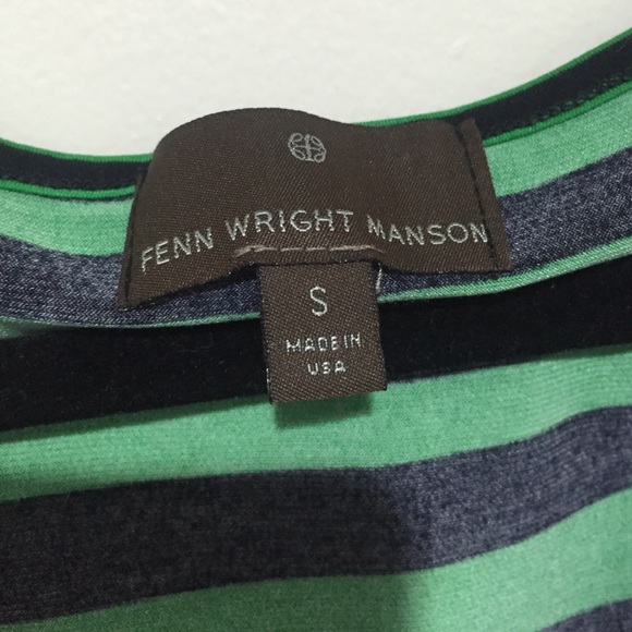 Drape neck green and black sleeveless shirt - Picture 2 of 3