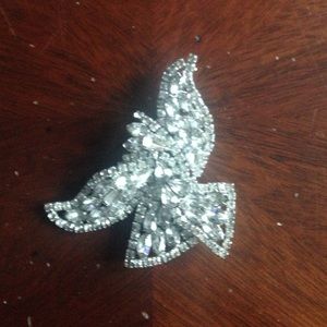 Kramer vintage bird brooch. Perfect condition!