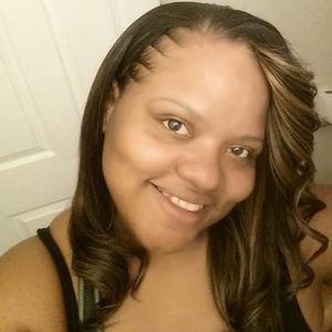 Meet your Posher, Levitta