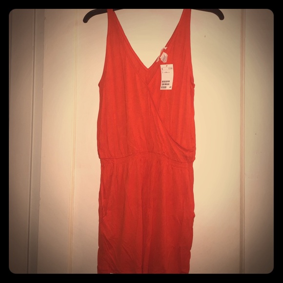 🎉PRICE DROP🎉Orange H&M romper still has tags