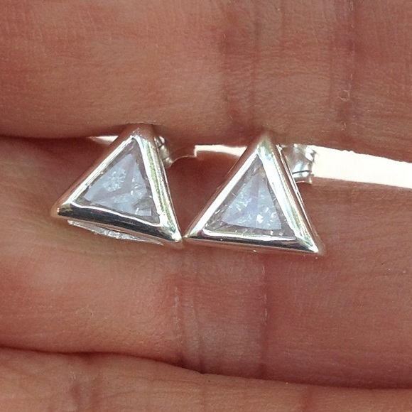 SS Crystal Post Earrings - Picture 3 of 4