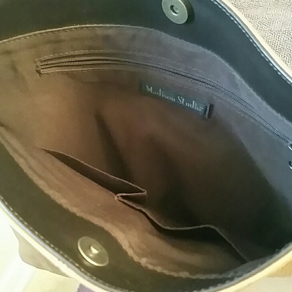 Leather Madison Studio Shoulder Bag - Picture 2 of 3