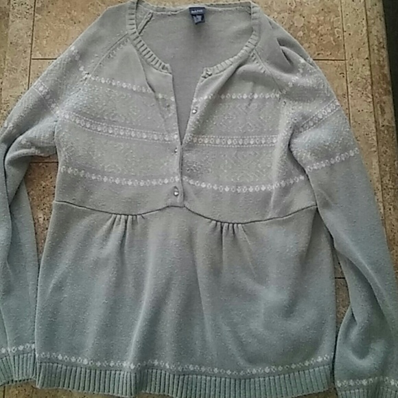 Snowflake Sweater - Picture 3 of 6