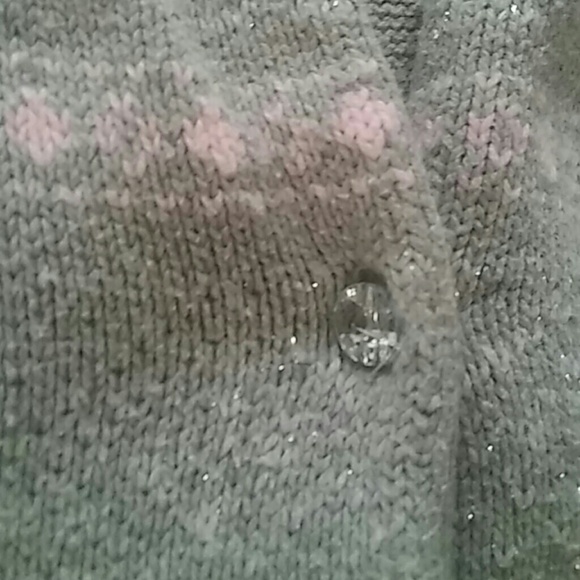 Snowflake Sweater - Picture 4 of 6