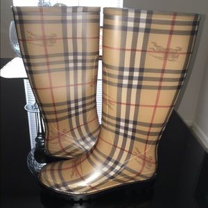 Burberry RainBoots