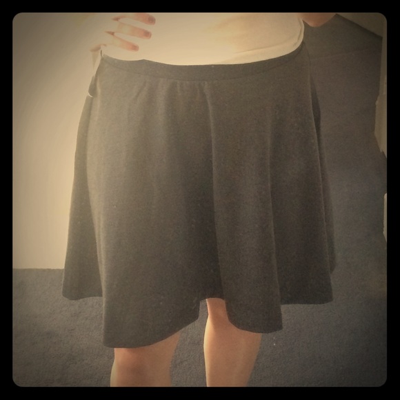 ❗️price drop❗️NWT gray Old Navy a-line skirt.